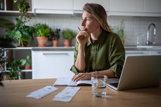 How Do You Know If You're in Perimenopause? A Pharmacist's Guide to Hormone Testing